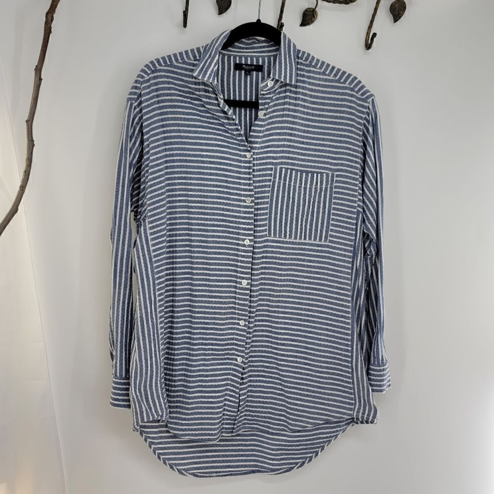 Madewell oversized striped button up B2257